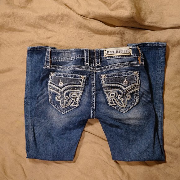 Rock revival _ Sundee Stretch Cropped Jean - Picture 1 of 11